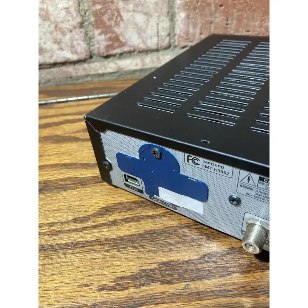 Samsung SMT-H3362 HD Home Network Cable Box Top Set (No Remote)